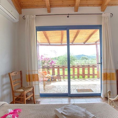 Agriturismo Mieleamaro Villa Olbia Bagian luar foto