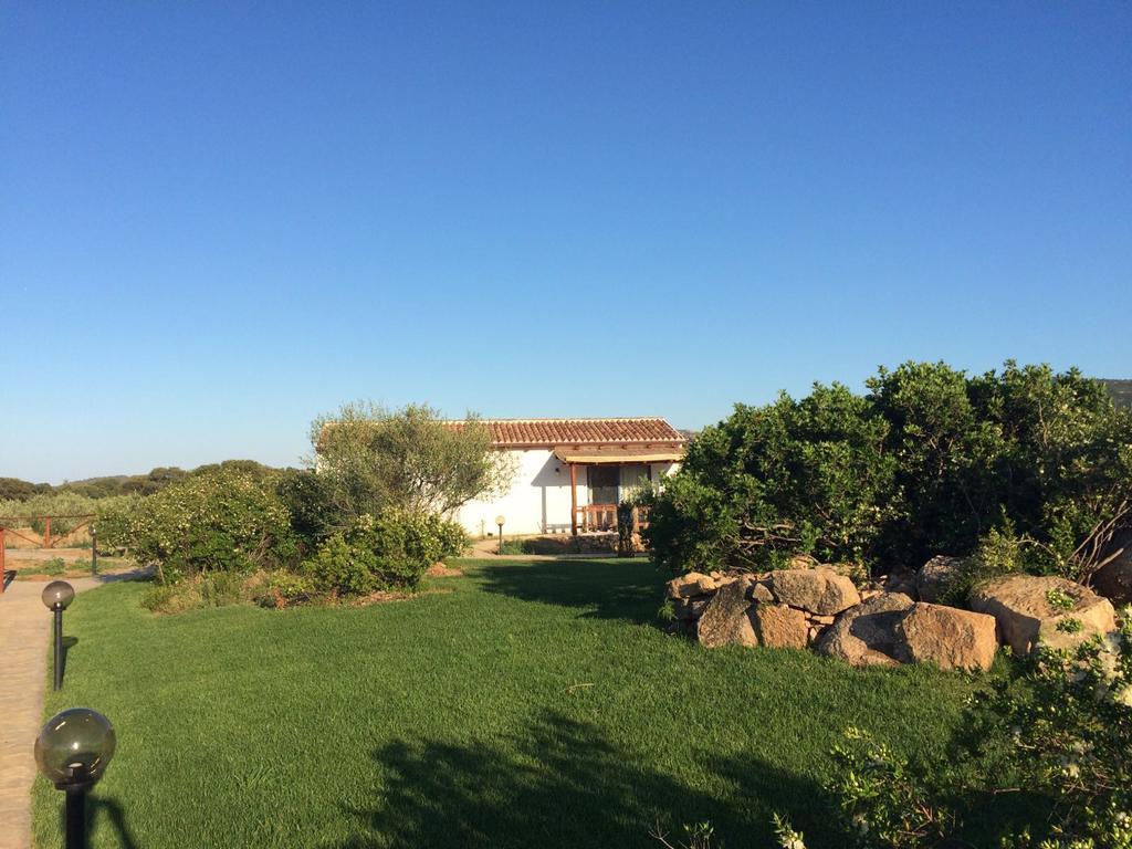 Agriturismo Mieleamaro Villa Olbia Bagian luar foto