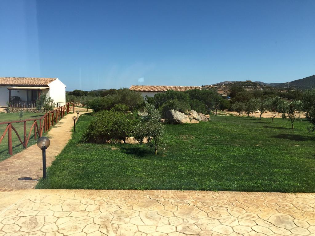 Agriturismo Mieleamaro Villa Olbia Bagian luar foto