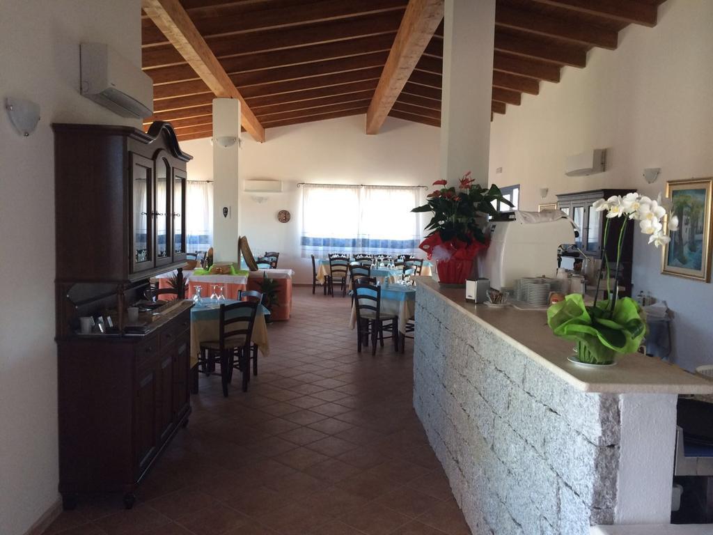Agriturismo Mieleamaro Villa Olbia Bagian luar foto