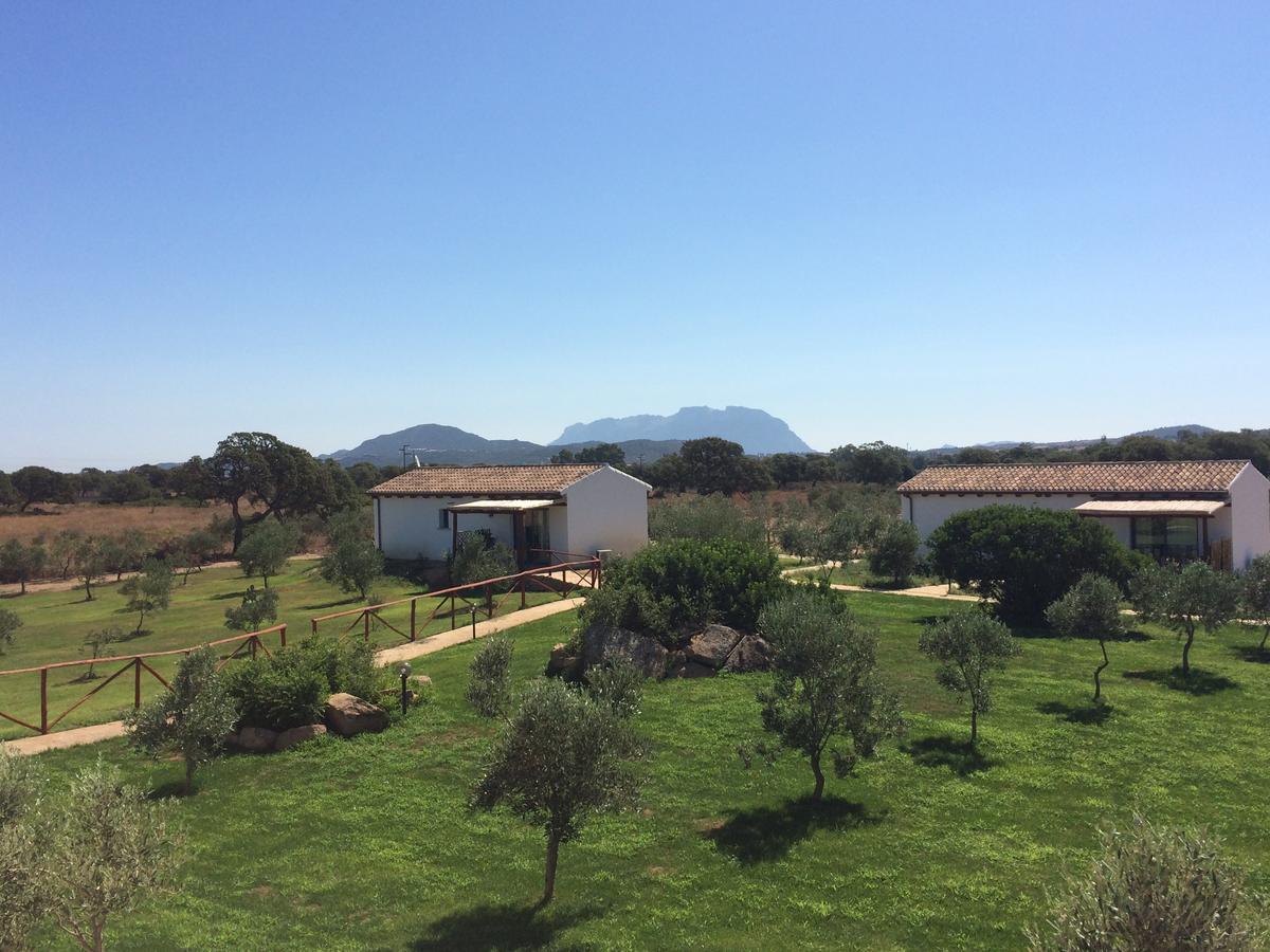 Agriturismo Mieleamaro Villa Olbia Bagian luar foto
