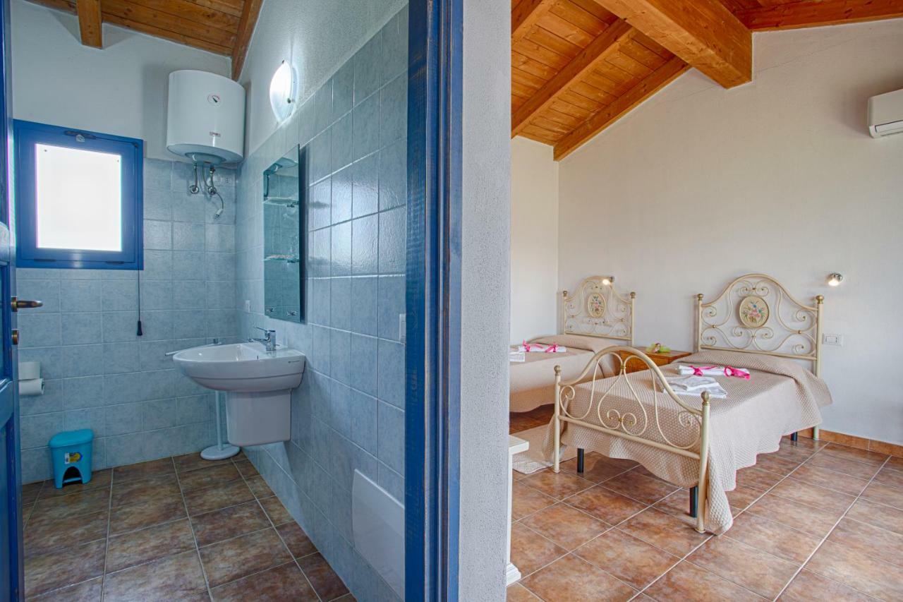 Agriturismo Mieleamaro Villa Olbia Bagian luar foto